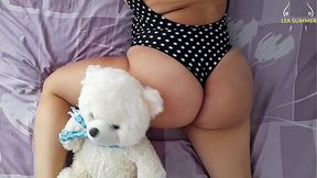 I touch my pussy and stick my anal dildo in front of my neighbor's window so he can masturbate