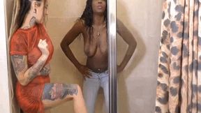 Paris Pisses Herself (Lady Velvet)