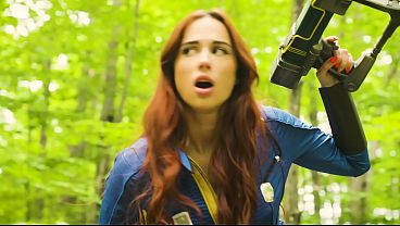 Audrey Reid and Sage Hunter Make Each Other Cum in a Bunker - Fallout Porn Cosplay Parody