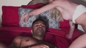 Squirting all over my sheets with Letroyfrancisco