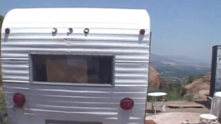 Màn oral sex hoang dã của Chelsea Zinn dẫn đến màn cưỡng hiếp tập thể qua đường hậu môn tàn bạo