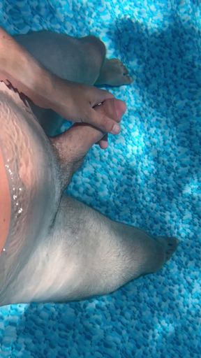 BeENJoY - masturbation in the pool and big cumshot underwater   Clip 2