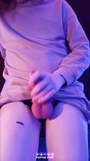 Edging and pleasng myself till cum on legs