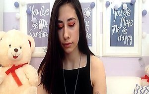 Curvy Brunette Vixen Fetched An Alluring Performance Live