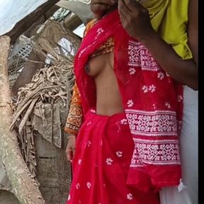 Viral sexy video of me fucking my hot young stepmom - Bangladeshi