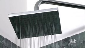 Newbie Temptress Stiffens Us!