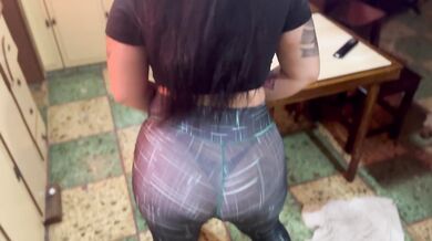 A STRANGER asks me for SWEET BREAD and ends up eating MINE