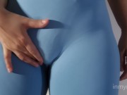 My puffy pussy bulge in a blue gym tight leggings