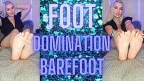 (98) FOOT DOMINATION BAREFOOT