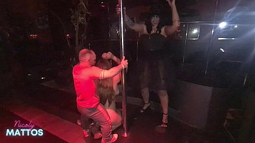 Show de striptease na casa de swing Marrakesh Club com Tequileiro