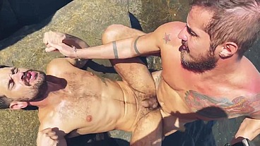 Rick paixão e Fernando Brutto na praia de abricó
