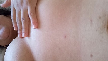 Babando minha buceta e gozando gostoso