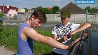 Steve Maxx sucks cock hard then endures a rough anal fisting