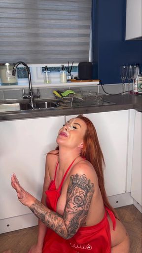 Hot British Wife Gets Fucked While Cooking