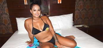 Big Thai Mommy’s Wild Massage Ends With A Ride