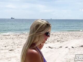 BJRAW Lola Cheeks' beachy blow job