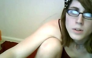 Hot teen ts shows off on cam