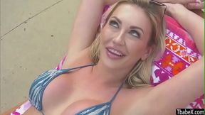 Sexy ts Korra Del Rio plows wet pussy