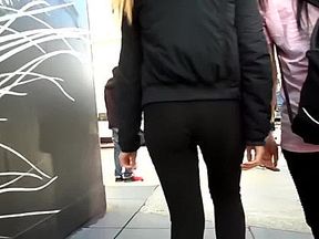 BootyCruise: Downtown Hot-Ass Patrol 14