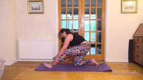 Auntjudys - Workout Time with Chubby MILF Ruby Cattrall