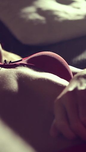 Sylvie Deluxe - Glass of Squirt