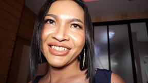 Newcummer Asian ladyboy Duan customer massage & booty fuck by him