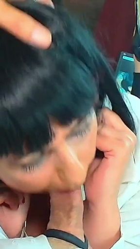 Cosplay as Mia Wallace in Pulp Fiction Liveshow Uncut