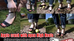 VR 3D 5,7K 180 60 fps | Apple crush with open high heels Selena puts on her open high heels and crushes a few apples in the dirt