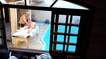 She went to get a massage by the pool and ended up getting a handjob and blowjob