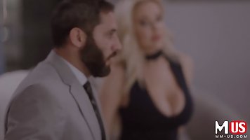 Savannah Bond is a smoking hot, blonde woman with big tits who likes casual sex