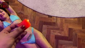 wax play com a ninfeta safira mel