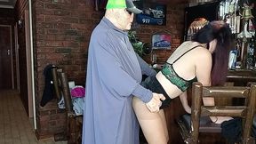 housewife doing the alien from out of space