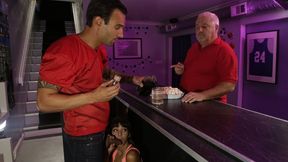 Kitty's standing doggystyle dirt