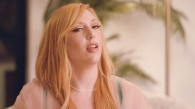 MILFY Anal-obsessed Housewife Lauren Has A Taste For BBC - Lauren Phillips