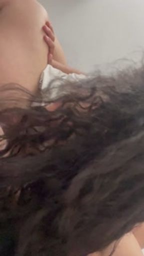Cuando tu vecina llega sin avisar y quiere algo raro 🫣