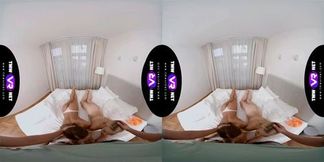 TmwVRnet Rebecca Black & Sarah Kay When two become three!