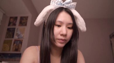 Asian Bunny Girl ASMR - Isaiah 52-58