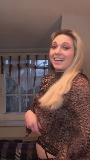 Vara Laval Private Home Gangbang