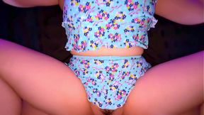Can't hold it in!! Cum inside a beautiful girl in a super cute swimsuit