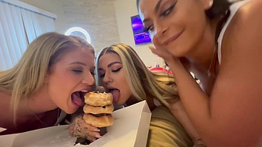 Hot Milf Threeway Blowjob and Donuts