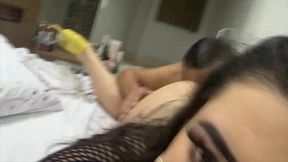 ela nao me da sossego, ela adora engasgar na rola preta grossa