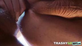 ”Muscled guy Masyn Thornes lets a cutie shave his unshaved hole leading to booty fucki”