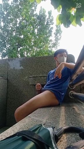 Aisa Young Twink Outdoor Jerk off and Cum