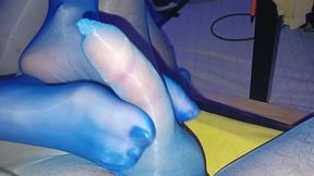 Black Pantyhose Footjob on Blue Pantyhosed Dick