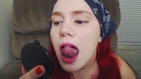 Lil Red's Mirror Mouth &amp; Teeth Inspection