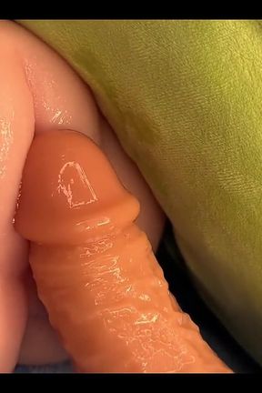 Secretly Fucking with My 18 Year Old Stepsister When There Is No One at Home