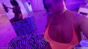 Sitter Mirror! [4K MP4]