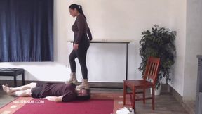 Jenna tramples the slave's face thoroughly again A wmv