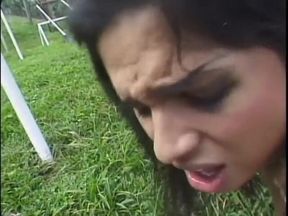I love to bang my pretty shemale outdoor legs in the air!