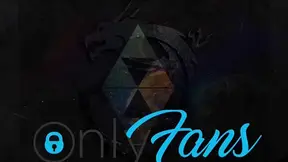 HIJASTRO NO SEAS GUARRO, ESTOY HABLANDO POR TELEFONO CON PAPA, PERO ES QUE QUIERO SEXO CONTIGO